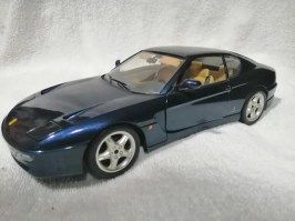 FERRARI 456